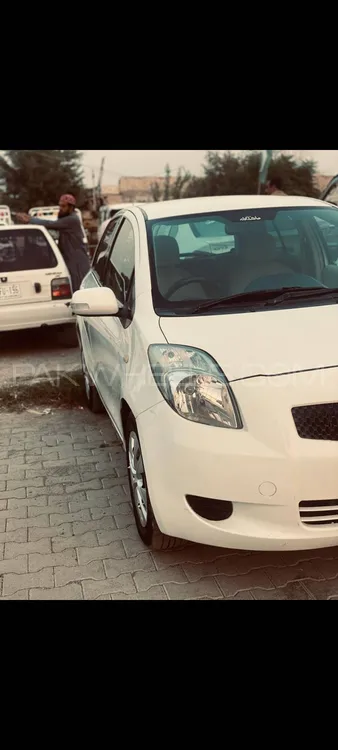 Toyota Vitz 2012 for Sale in Islamabad Image-1