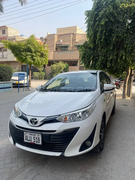Toyota Yaris Sedan 2022 for Sale in Lahore Image-1