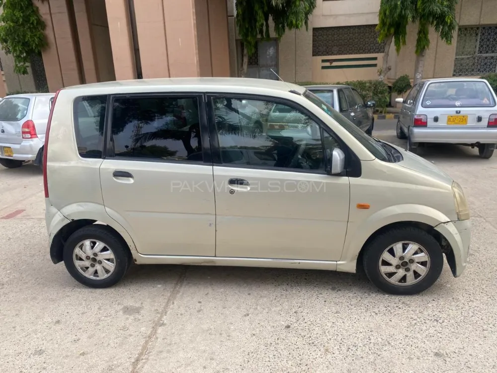 Daihatsu Move 2004 for Sale in Karachi Image-1