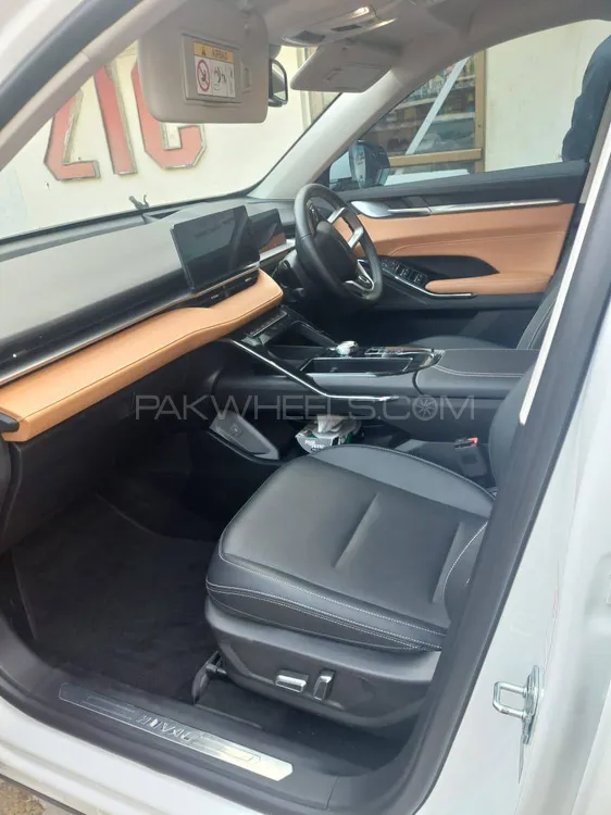 Haval H6 2023 for Sale in Islamabad Haval H6 2023 for Sale in Islamabad Image-5