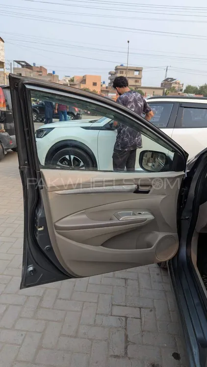 Honda City 2014 for Sale in Lahore Image-1