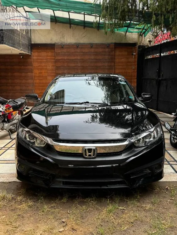 Honda Civic 2017 for Sale in Gujranwala Image-1