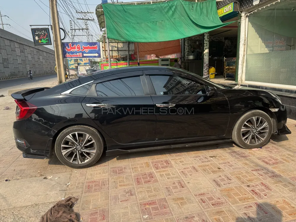Honda Civic 2016 for Sale in Islamabad Image-1