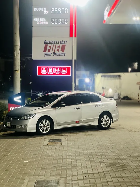 Honda Civic 2010 for Sale in Gujranwala Image-1