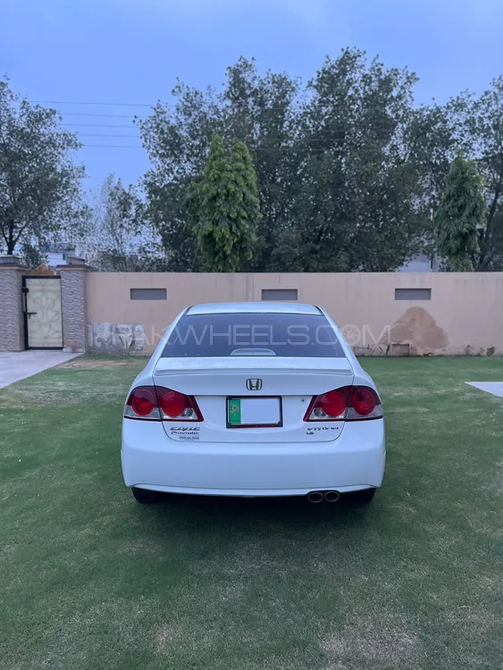 Honda Civic 2011 for Sale in Lahore Image-1