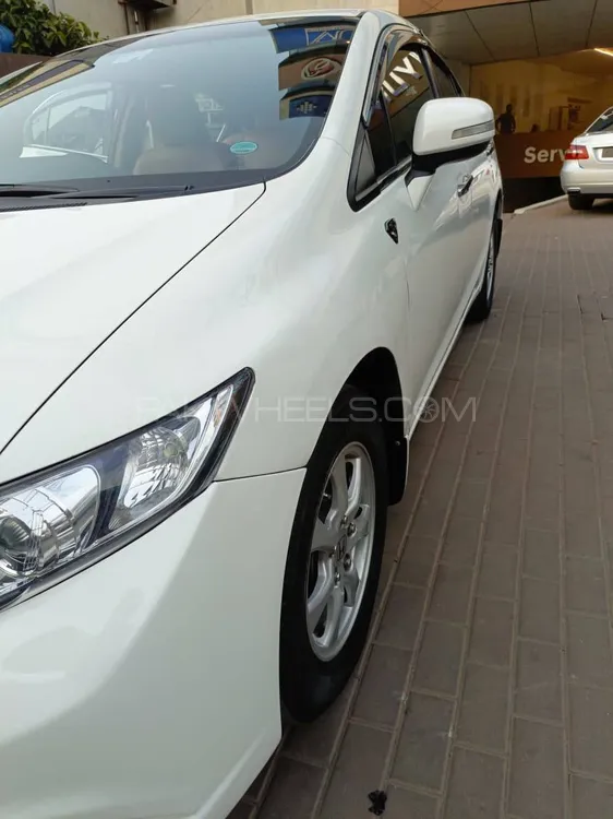 Honda Civic 2015 for Sale in Lahore Image-1