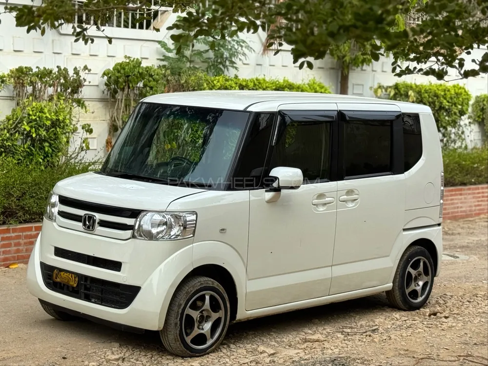 Honda N Box 2016 for Sale in Karachi Image-1