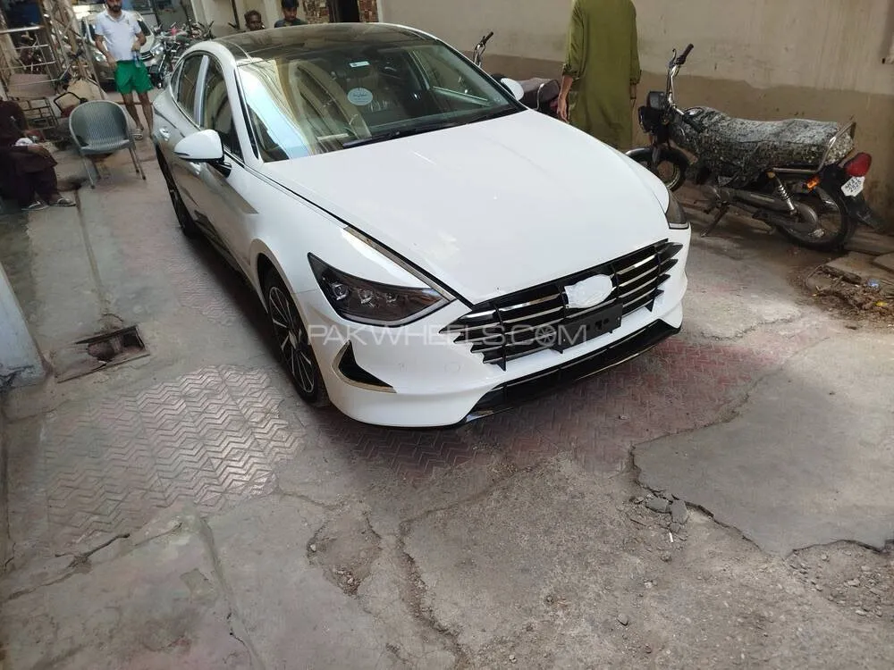 Hyundai Sonata 2023 for Sale in Hyderabad Image-1