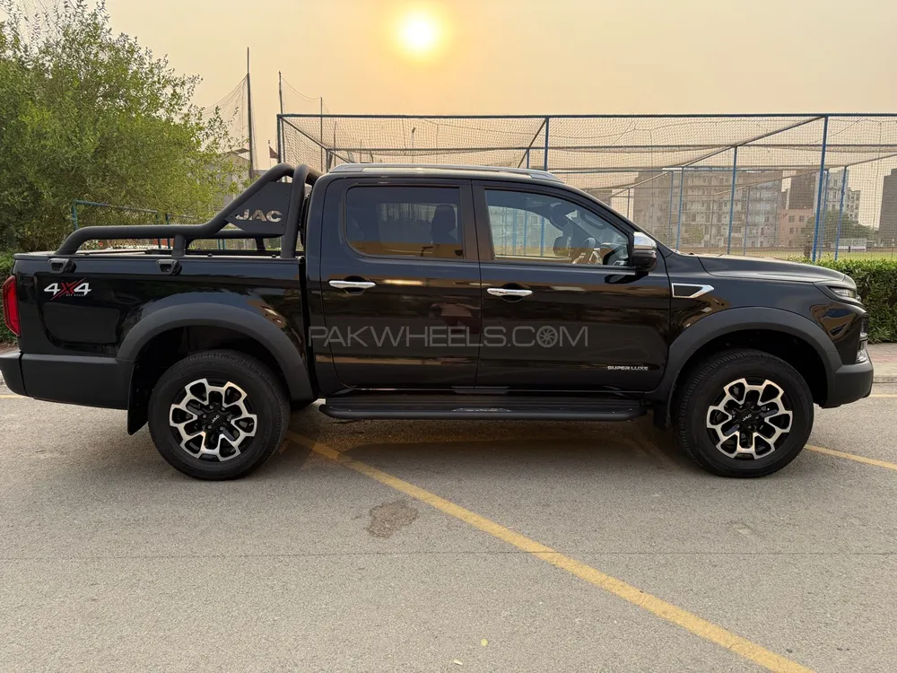 JAC T9 2025 for Sale in Lahore Image-1