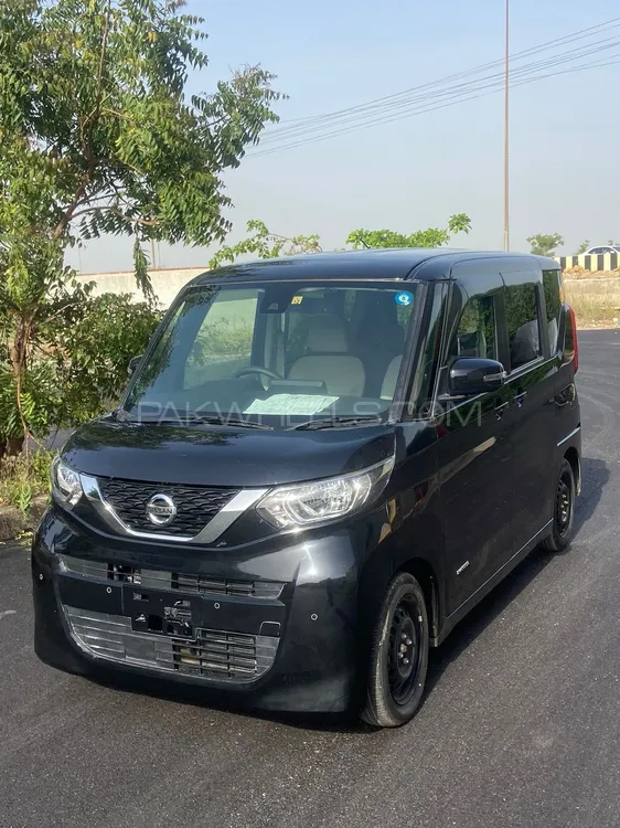 Nissan Dayz Roox 2021 for Sale in Karachi Image-1
