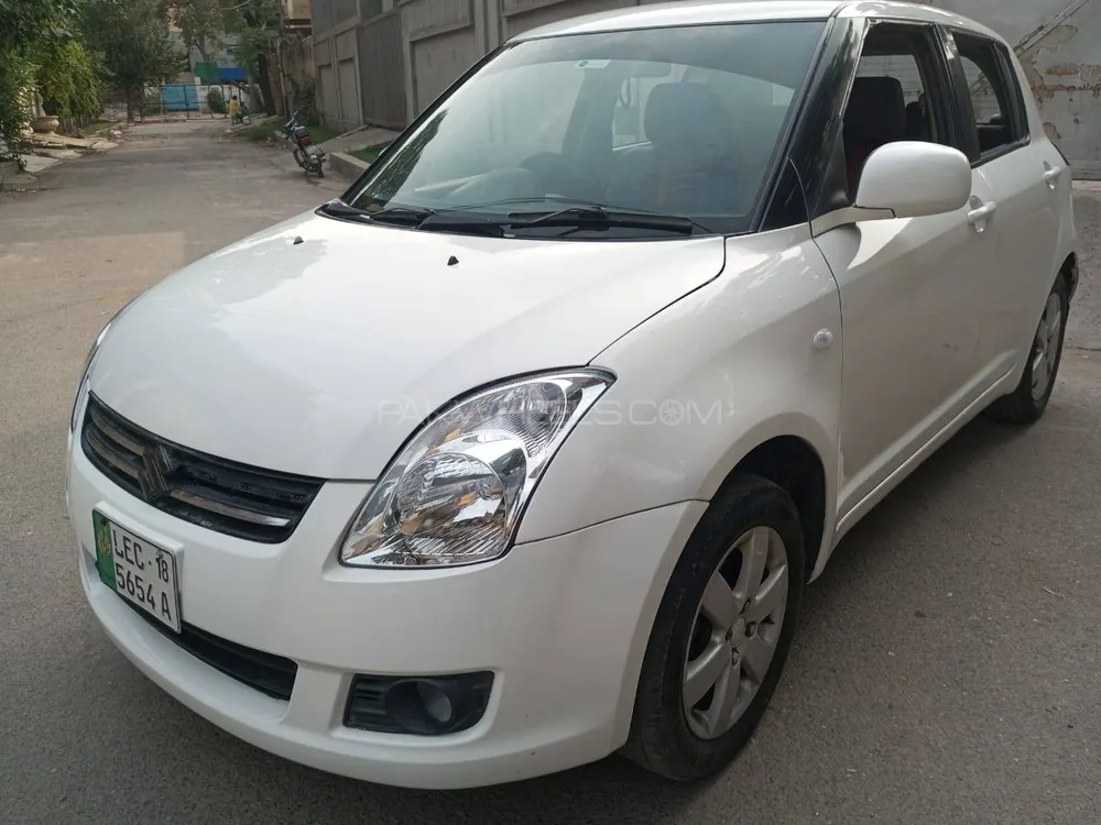Suzuki Swift 2016 for Sale in Lahore Image-1