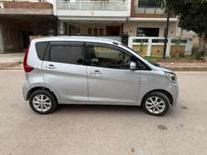 Mitsubishi Ek Wagon E 2013 for Sale