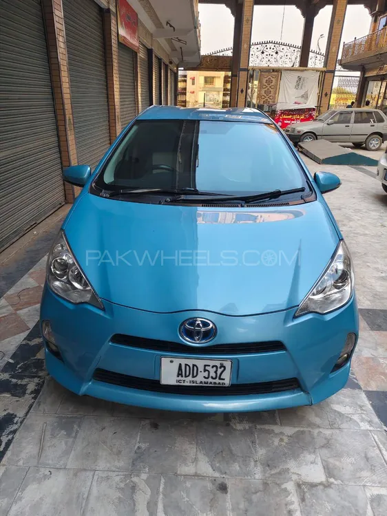 Toyota Aqua 2013 for Sale in Peshawar Image-1
