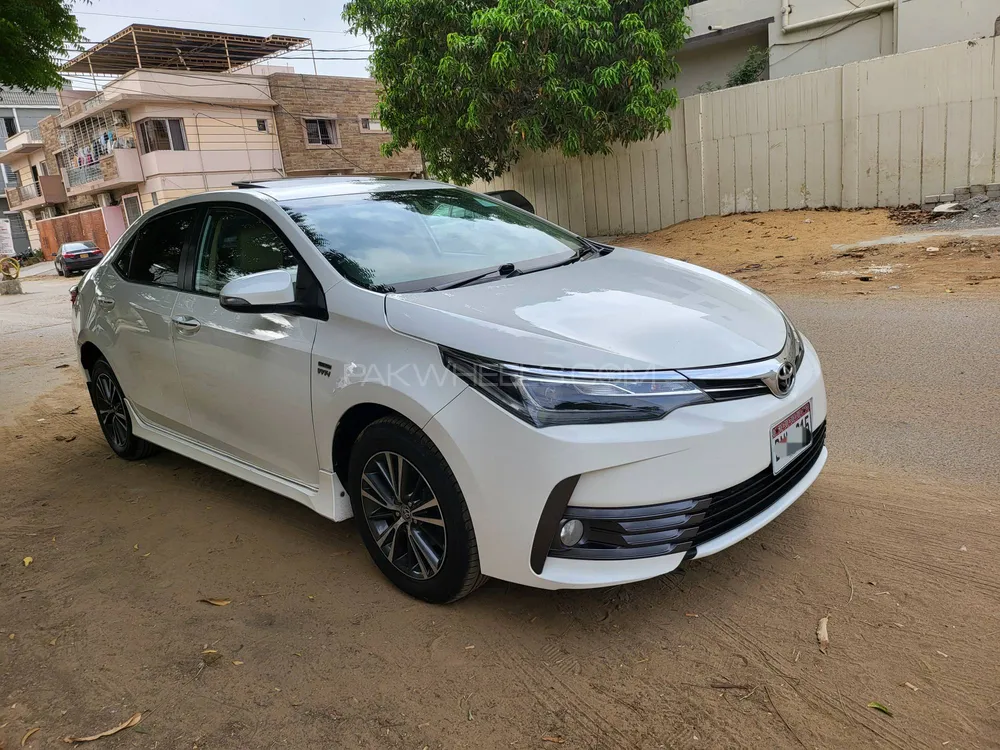 Toyota Corolla 2018 for Sale in Karachi Image-1