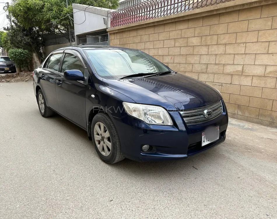 Toyota Corolla Axio 2007 for Sale in Karachi Image-1