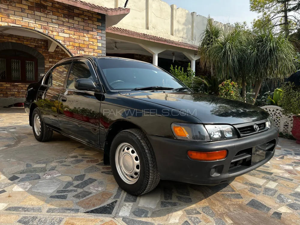 Toyota Corolla 1998 for Sale in Peshawar Image-1