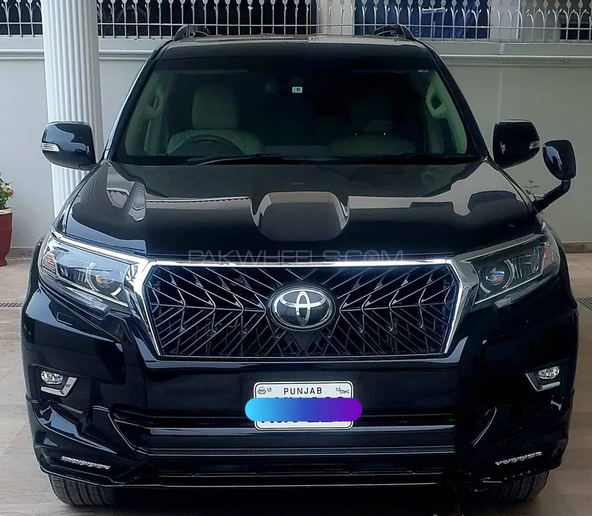 Toyota Prado 2019 for Sale in Sialkot Image-1