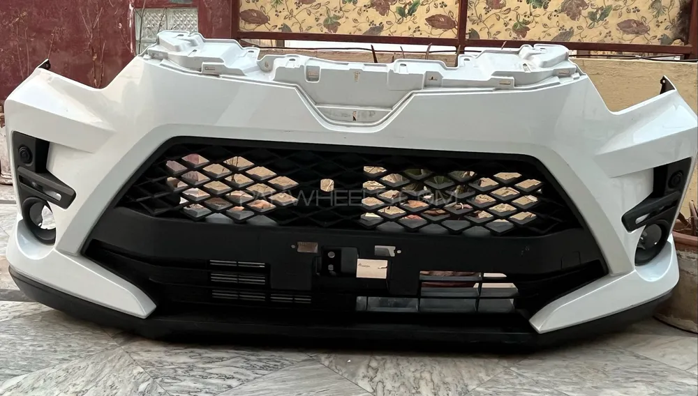 Toyota Raize Front Bumper Image-1