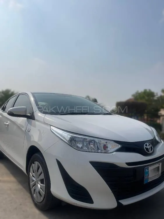 Toyota Yaris Sedan 2021 for Sale in Islamabad Image-1