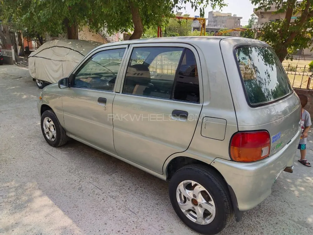 Daihatsu Cuore 2010 for Sale in Lahore Image-1