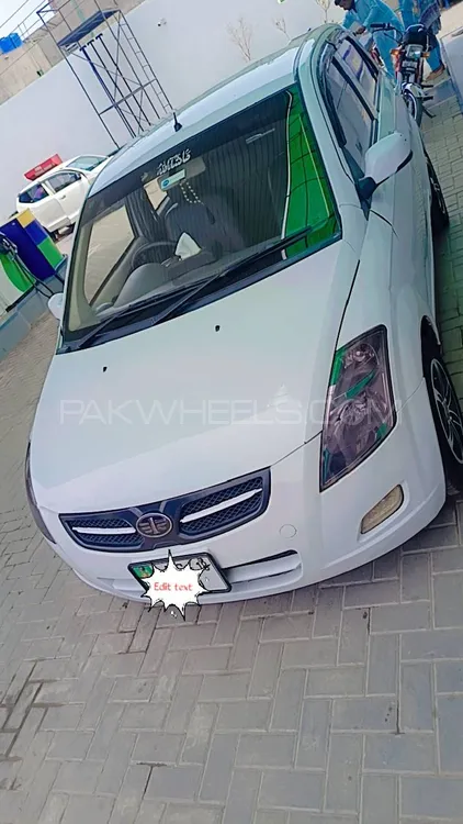 FAW V2 2018 for Sale in Lahore Image-1