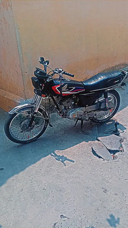 Honda CG 125 2017 for Sale Image-1