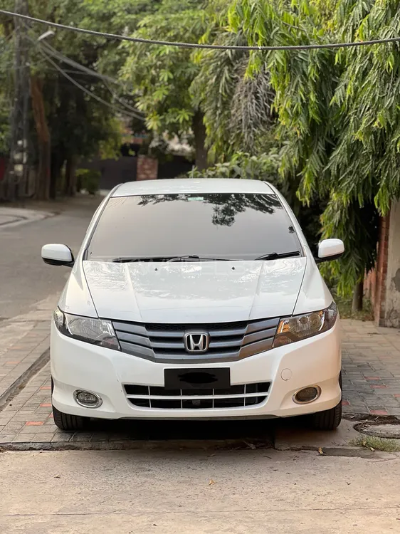Honda City 2011 for Sale in Lahore Image-1
