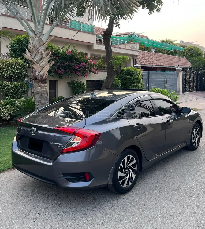 Honda Civic 2016 for Sale in Lahore Image-1