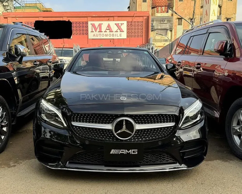 Mercedes Benz C Class Cabriolet 2019 for Sale in Karachi Image-1