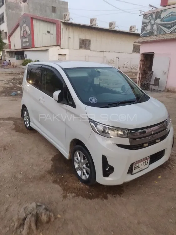 Mitsubishi EK Custom 2013 for Sale in Karachi Image-1