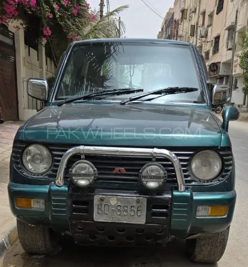 Mitsubishi Pajero Mini 1995 for Sale in Karachi Image-1