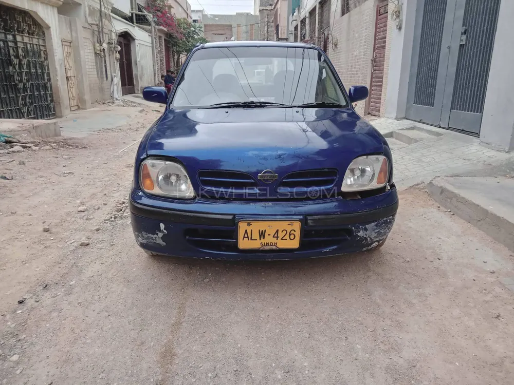 Nissan March 2002 for Sale in Karachi Image-1