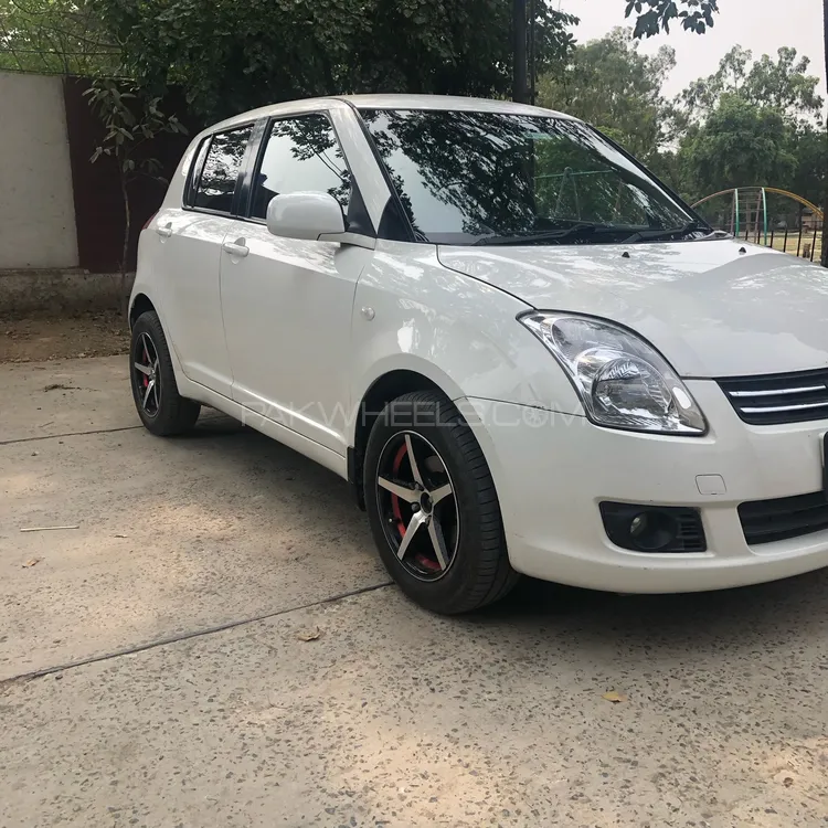 Suzuki Swift 2019 for Sale in Lahore Image-1