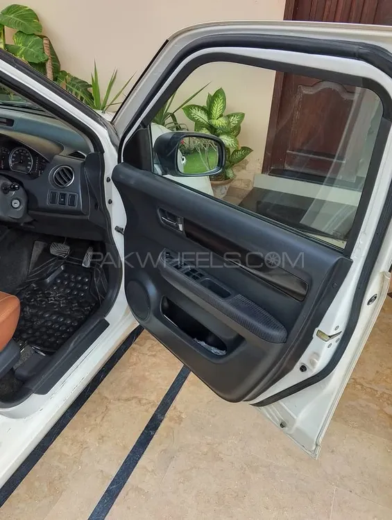 سوزوکی سوئفٹ 2018 for Sale in کراچی Image-1