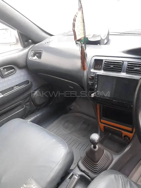 ٹویوٹا کرولا 2001 for Sale in میانوالی Image-1
