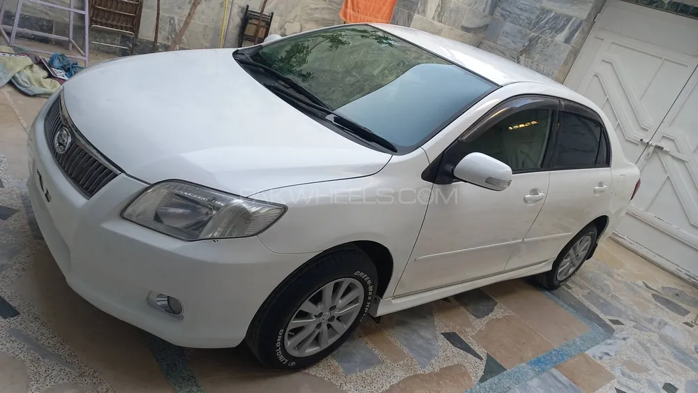Toyota Corolla Axio 2007 for Sale in Quetta Image-1