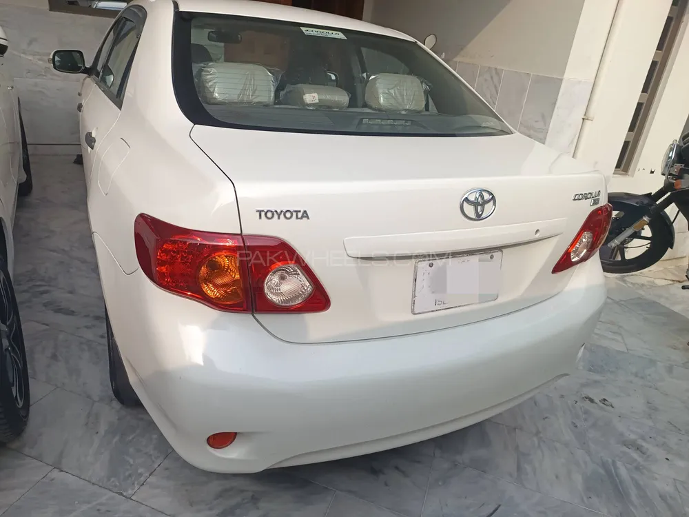 Toyota Corolla 2010 for Sale in Islamabad Image-1