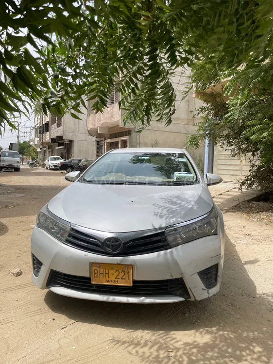 Toyota Corolla 2016 for Sale in Karachi Image-1