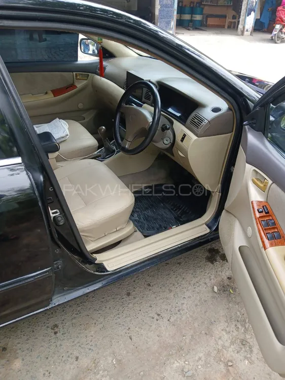 ٹویوٹا کرولا 2004 for Sale in لاہور Image-1