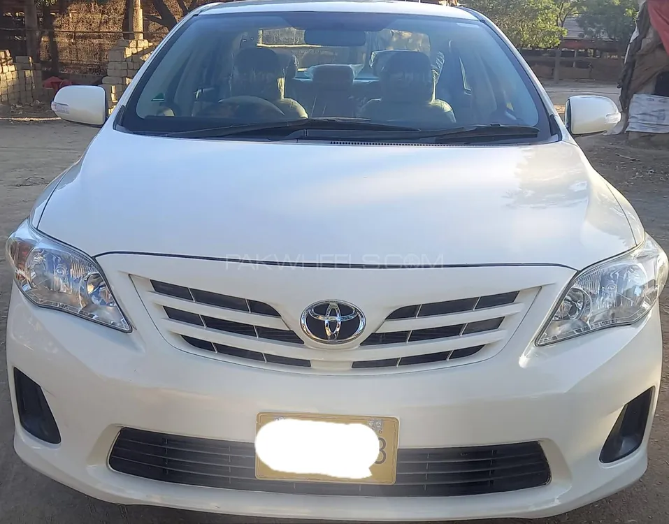 Toyota Corolla 2012 for Sale in Karachi Image-1