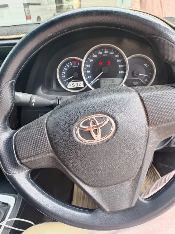 Toyota Corolla 2019 for Sale in Bhai pheru Image-1