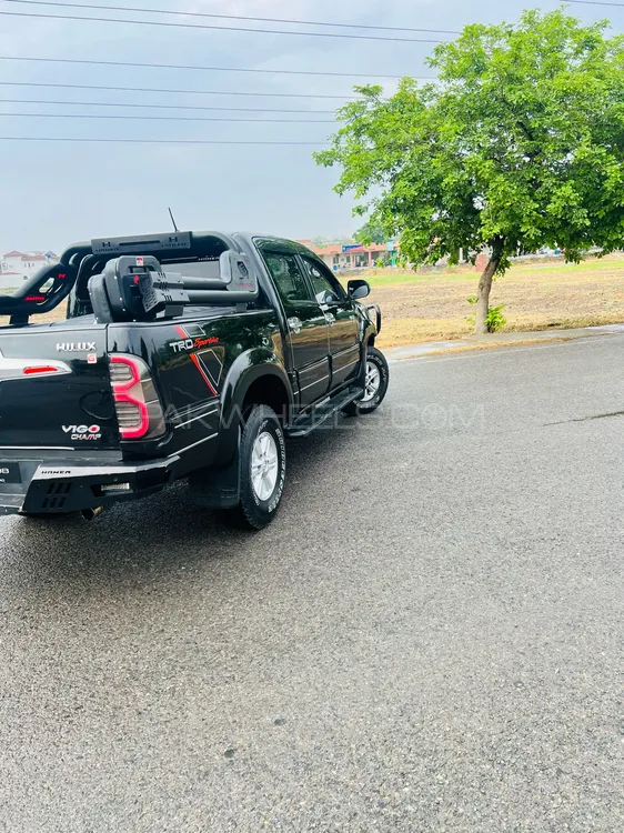 Toyota Hilux 2013 for Sale in Gujranwala Image-1