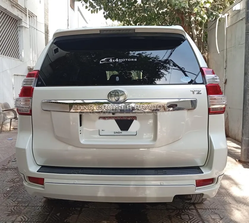 Toyota Prado 2014 for Sale in Karachi Image-1