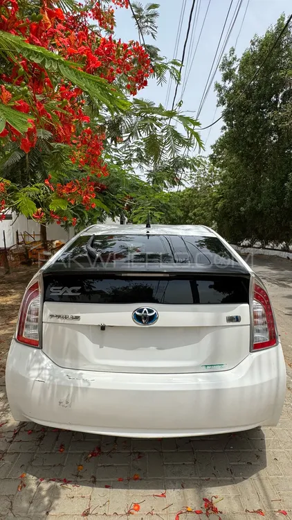 Toyota Prius 2012 for Sale in Karachi Image-1
