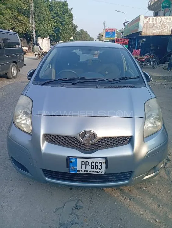 Toyota Vitz 2009 for Sale in Islamabad Image-1