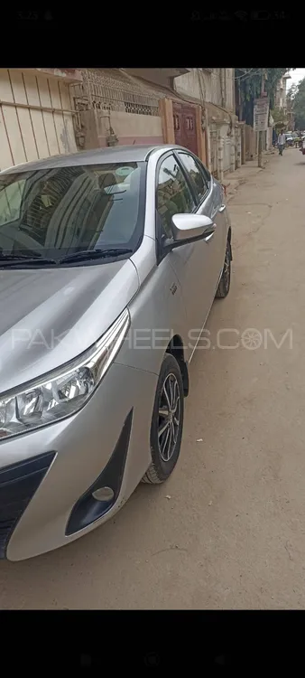 Toyota Yaris Sedan 2021 for Sale in Karachi Image-1