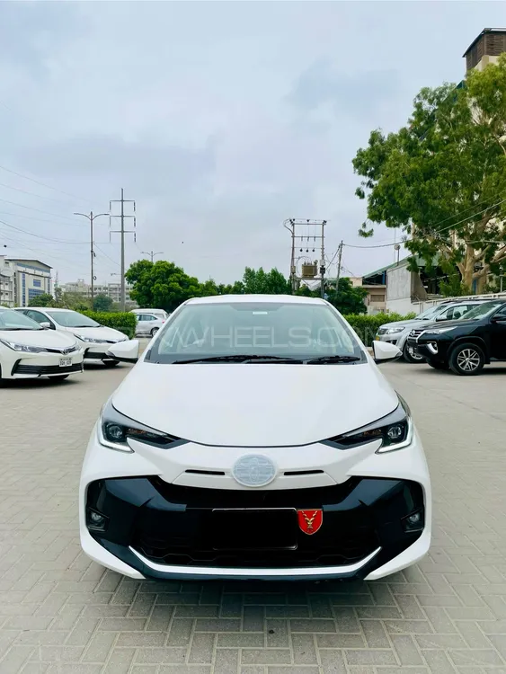 Toyota Yaris Sedan 2024 for Sale in Karachi Image-1