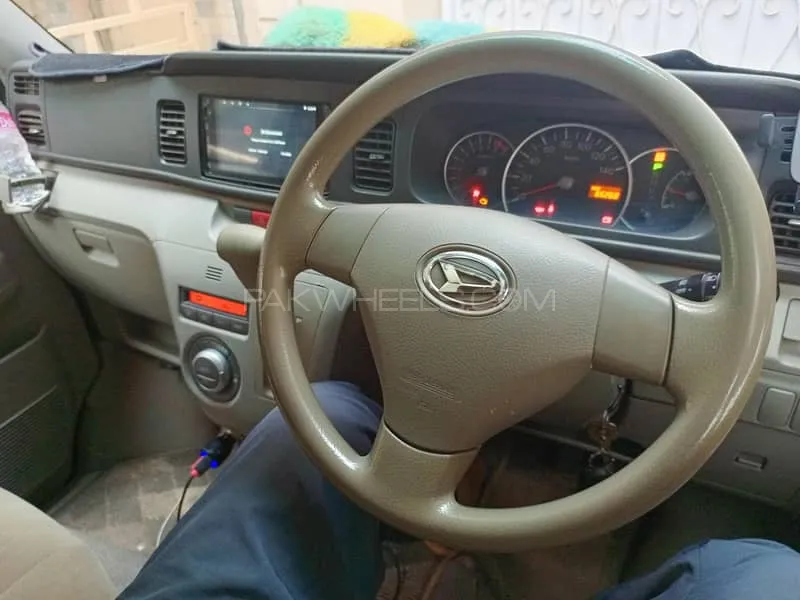 Daihatsu Atrai Wagon 2011 for Sale in Karachi Image-1