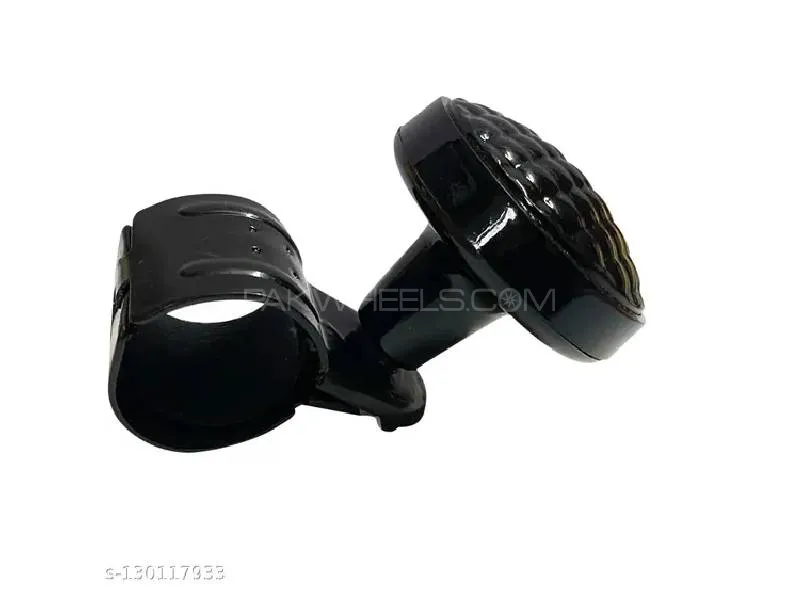 Dotted Grip Steering Wheel Spinner Knob – 360° Universal Car Booster with Anti-Slip Textured Design Image-1
