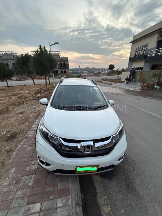 Honda BR-V 2017 for Sale in Islamabad Image-1